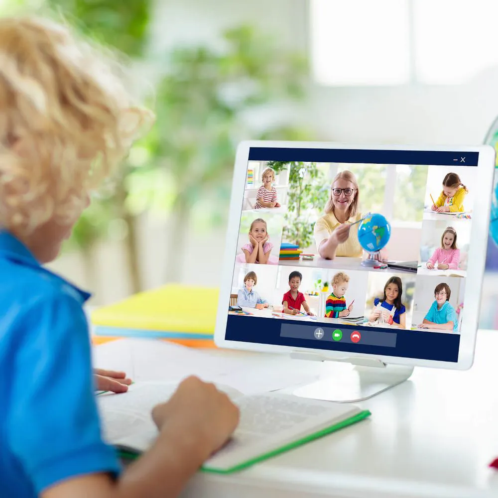 kid on computer